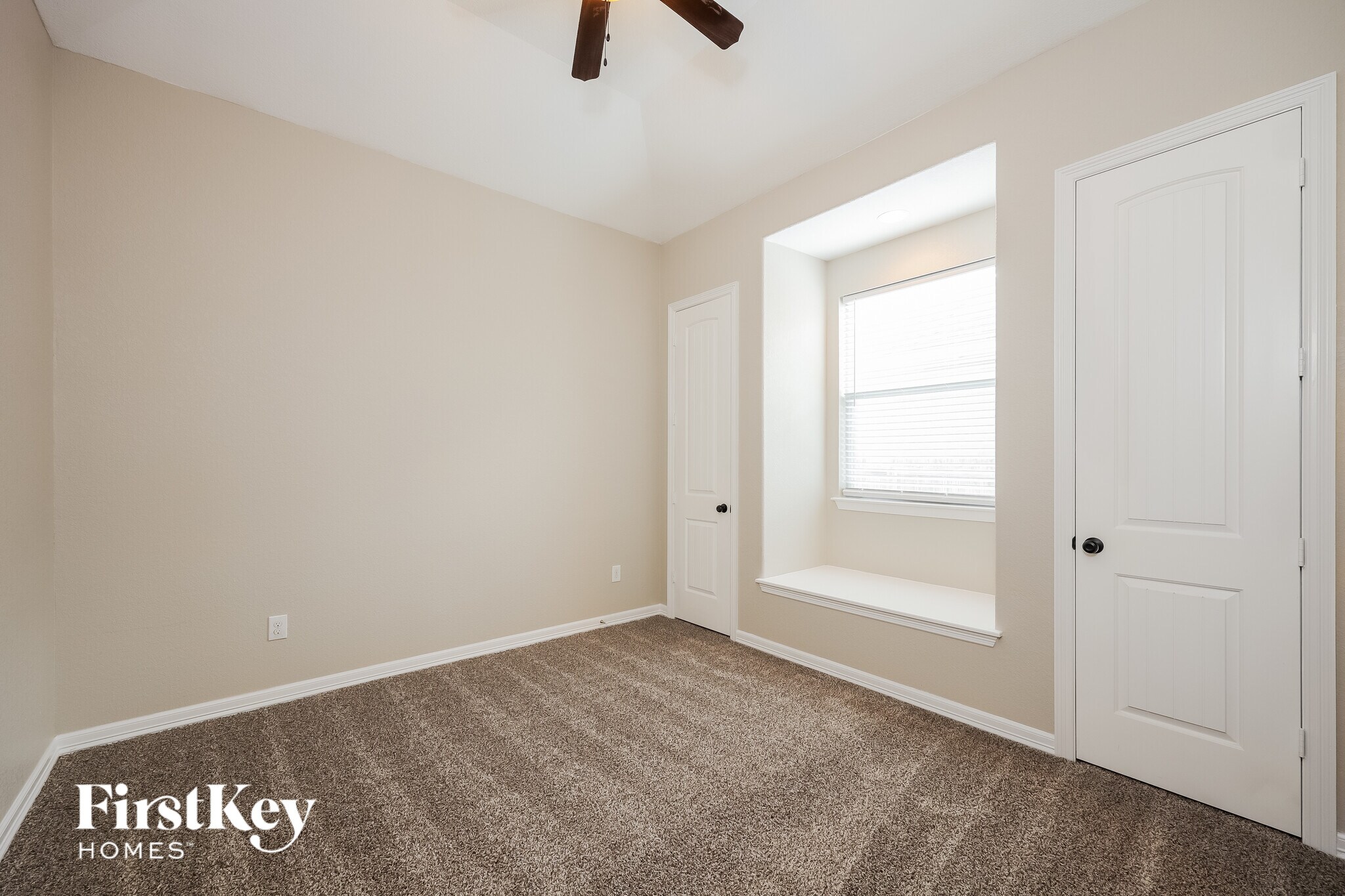 Building Photo - 8638 Key S Way