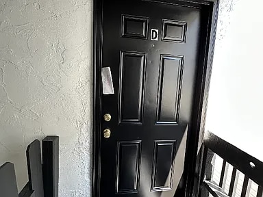 Building Photo - 1392 Summit St