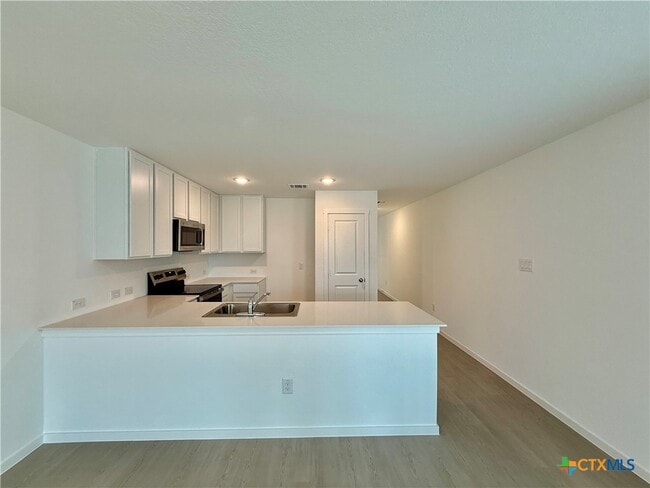 Building Photo - 413 Moscato Rd