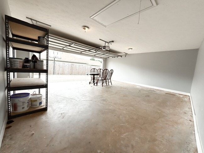 Building Photo - 148 Owens Rd
