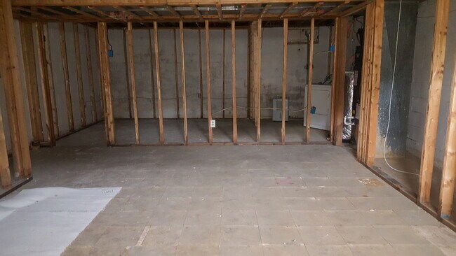 Building Photo - Spacious 3-Bedroom Townhome for Rent in Aberdeen – A Must See!