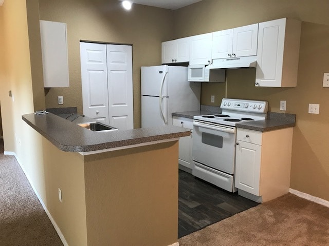 Building Photo - 860 Grand Regency Pointe