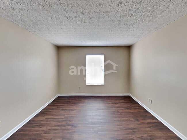 Building Photo - 2967 Wallcrest Blvd