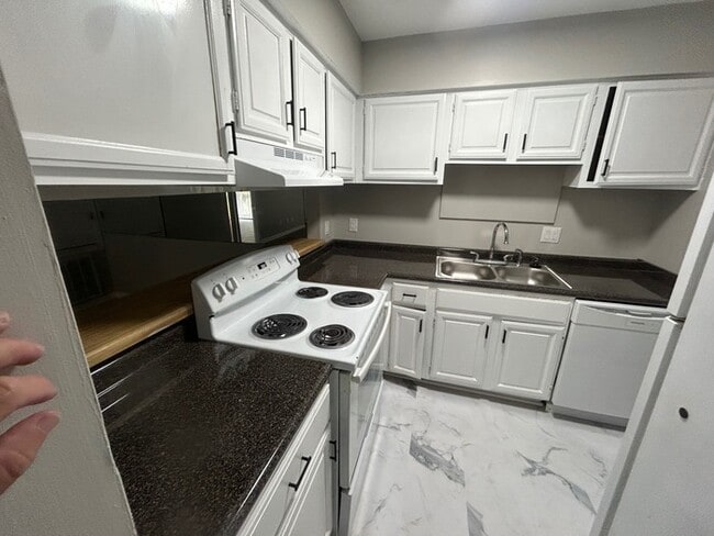 Building Photo - 3609 Juneau Rd