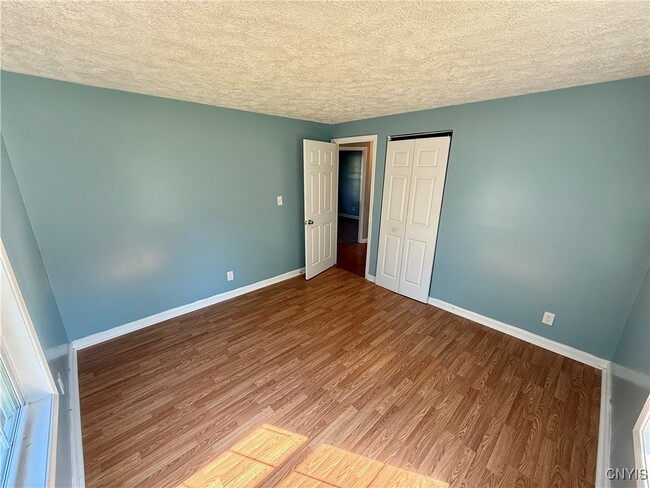 Building Photo - 114 Grandy Dr