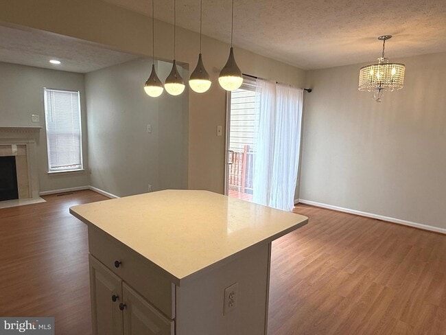 Building Photo - 5327 Abbeywood Ct