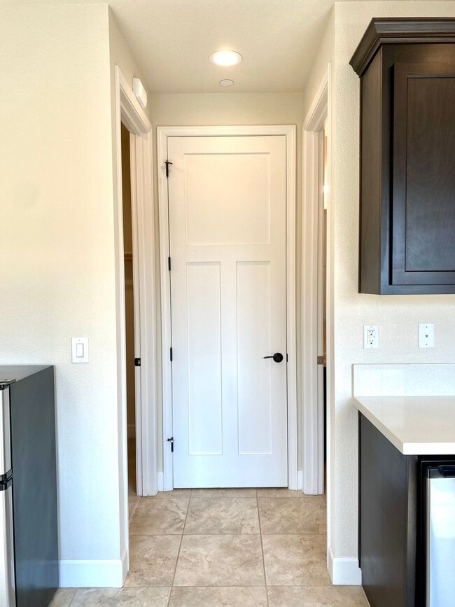 Building Photo - One bedroom at the Cannery