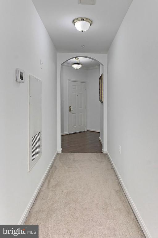 Building Photo - 5120 Donovan Dr