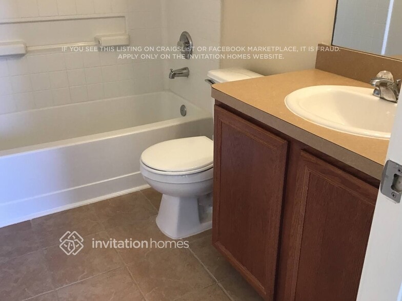 Building Photo - 19235 Sandelford Dr