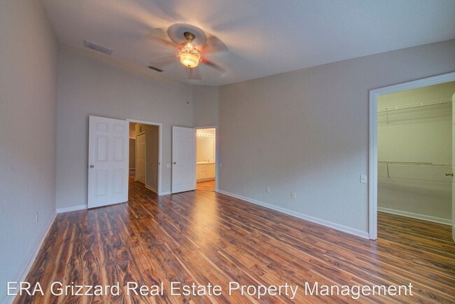 Building Photo - 3 br, 2.5 bath House - 5207 Hawkstone Drive