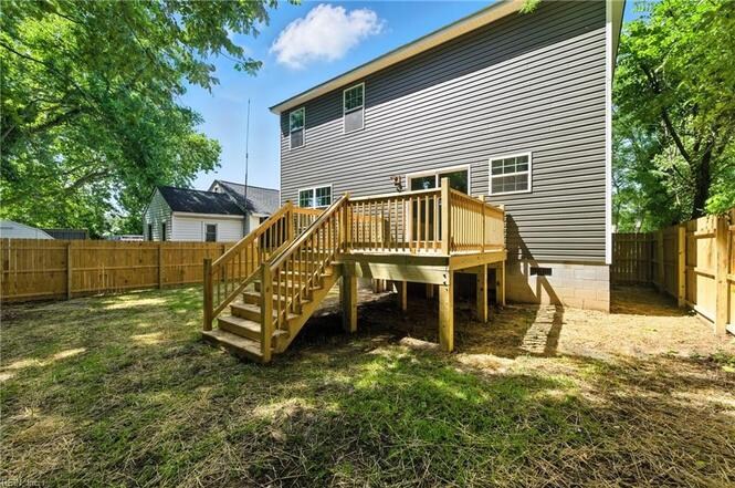 Building Photo - 236 Buxton Ave