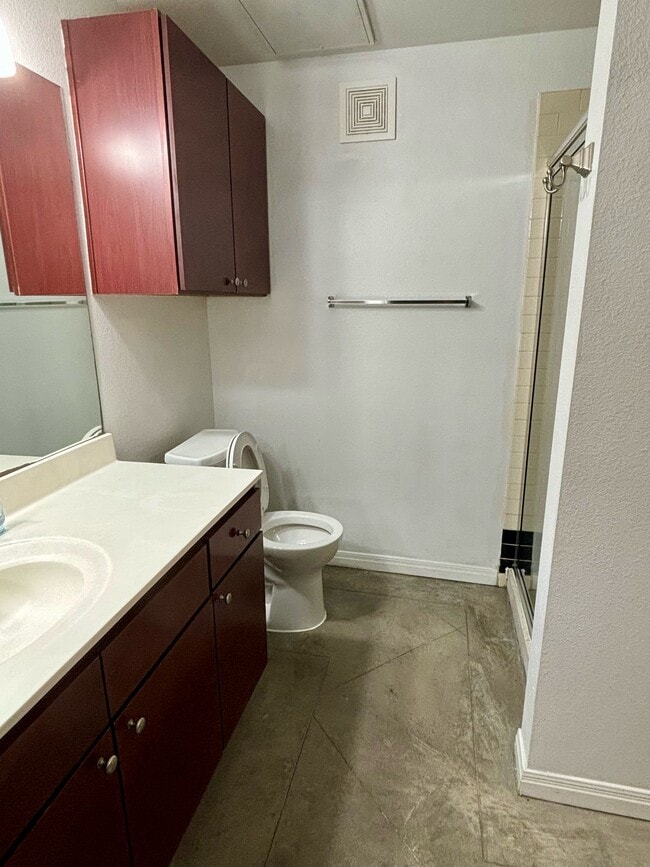 Building Photo - 2505 San Gabriel St