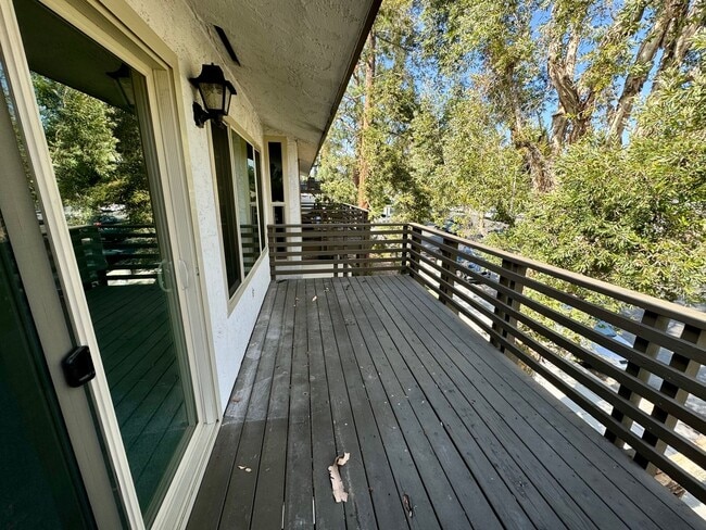 Building Photo - Freshly Updated 2BD/1BA Condo in Desirable Woodlake Village – La Habra!