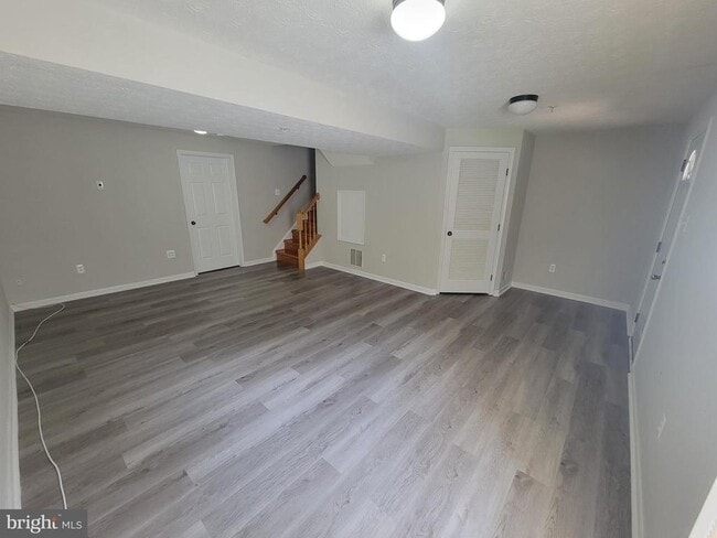 Building Photo - 8702 Castlerock Ct