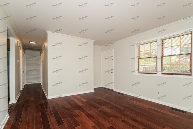 Building Photo - 1365 Bluefield Dr