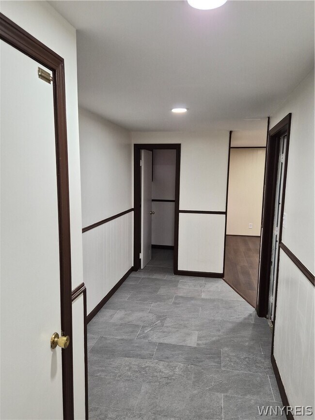 Building Photo - 210 Culpepper Rd