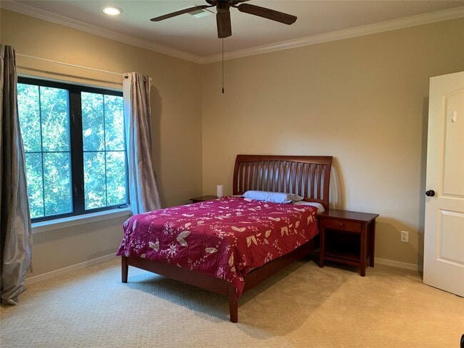 Building Photo - 5031 Cheena Dr