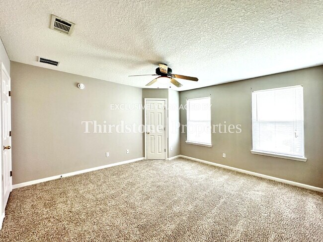 Building Photo - 7877 Playpen Ct