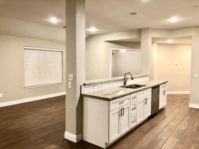 Building Photo - 6315 Canyon Rock Way