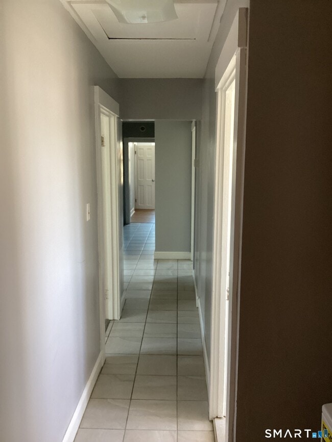 Building Photo - 68 Woodbridge St