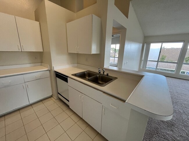 Building Photo - The Arbors (Ewa Beach) - 2 bedrooms, 2 bathroom, A/C, 2 car garage