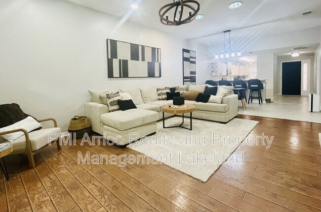 Building Photo - 3541 Harbor Cir NW