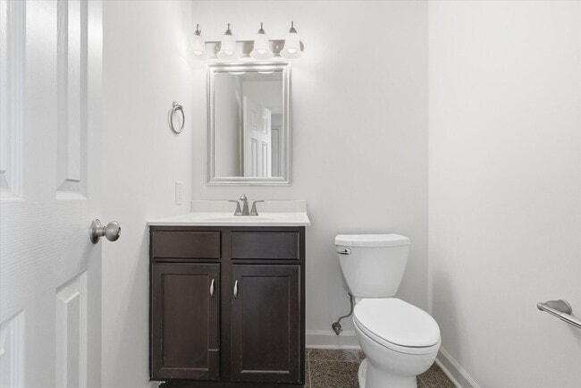 Building Photo - 421 S Village Cir