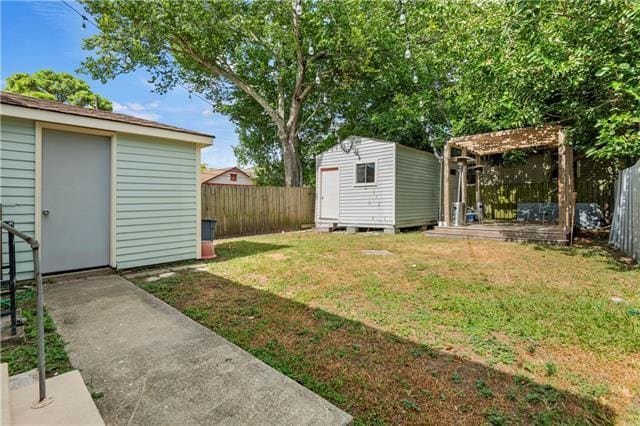 Building Photo - 906 Flood St