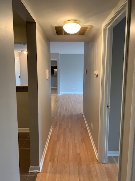 Building Photo - 1125 Pleasant Run Dr