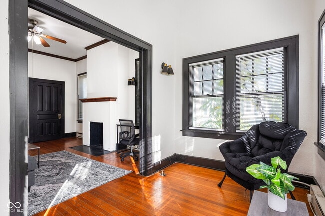 Building Photo - 784 Woodruff Pl E Dr