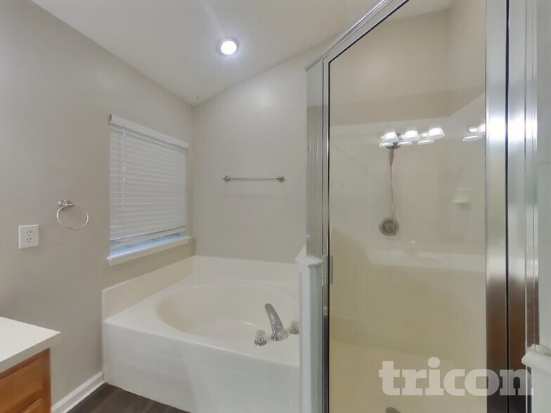 Building Photo - 3582 White Cow Ct