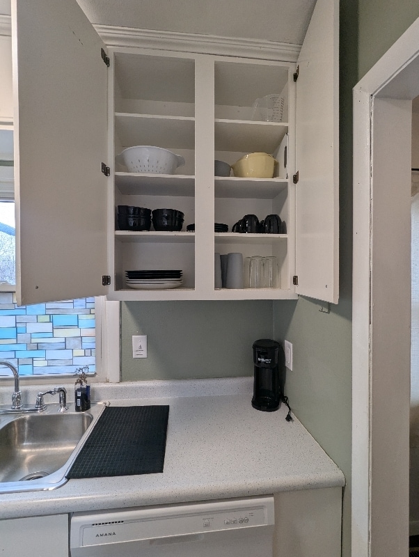 Building Photo - 232 31st St NE