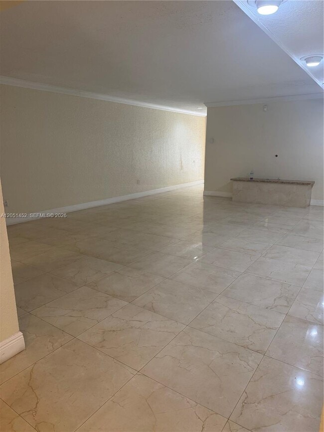 Building Photo - 16100 Kilmarnock Dr