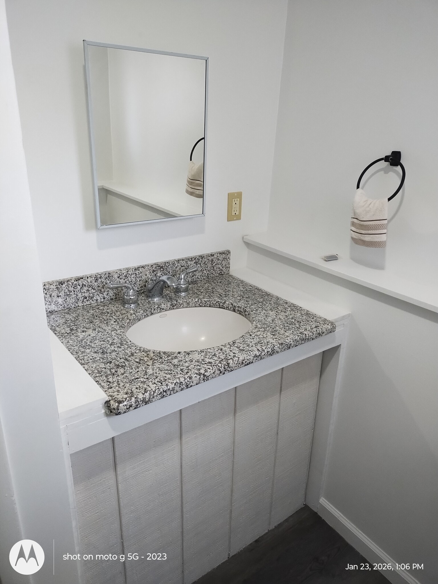 Building Photo - 111 Trudy Ave