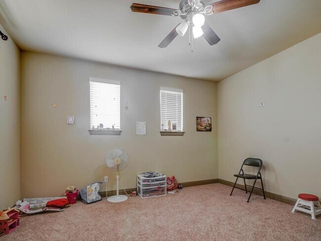 Building Photo - 2612 Dalea St