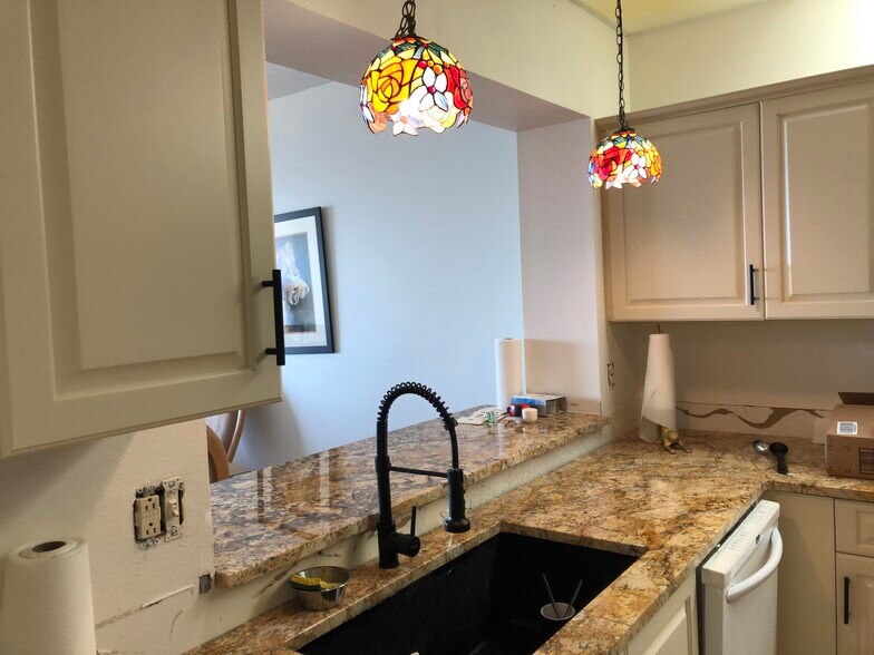 Building Photo - 7882 Sailboat Key Blvd S