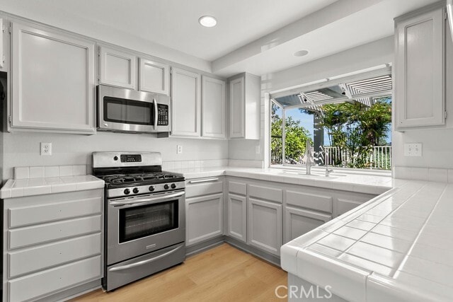 Building Photo - 20 Coralwind