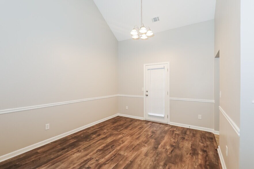 Building Photo - 3633 Gray Birch Dr