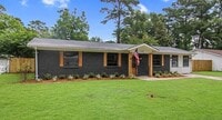 Building Photo - 108 E Whatley St
