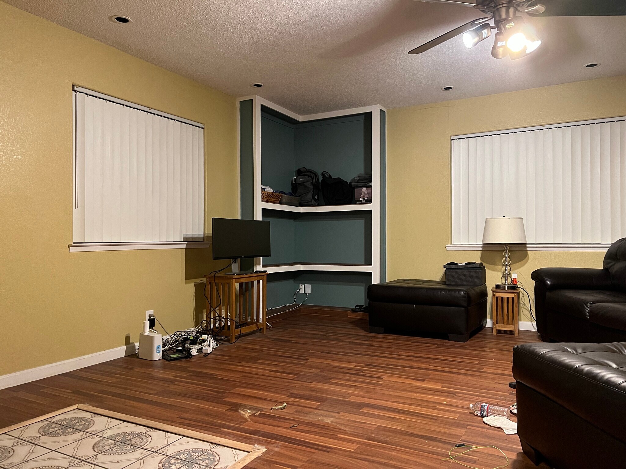 Building Photo - 1848 Enesco Ave