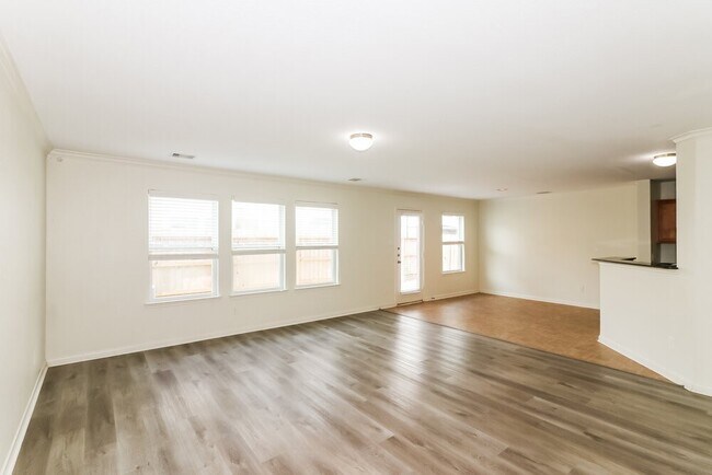 Building Photo - 2727 Skyview Grove Ct