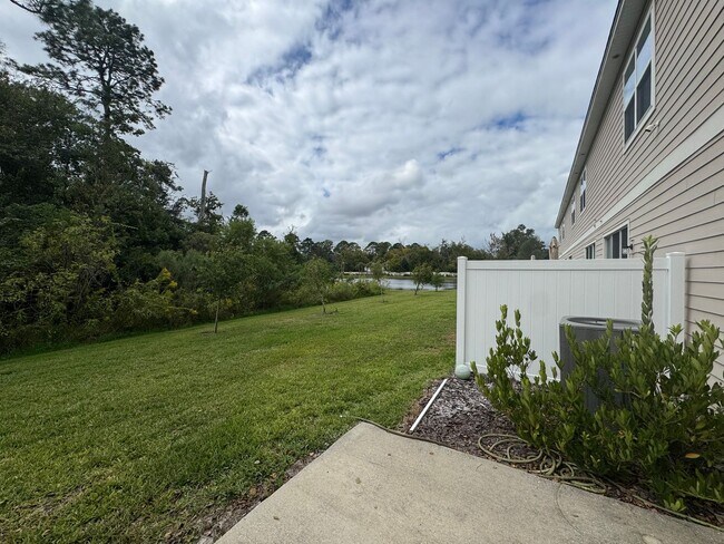 Building Photo - Fall Into Savings –Rent Reduced! Housing c...