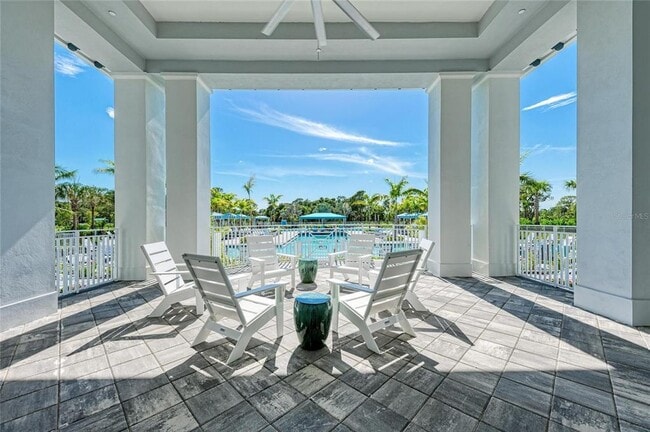 Building Photo - 6629 Fort Pierce Ave