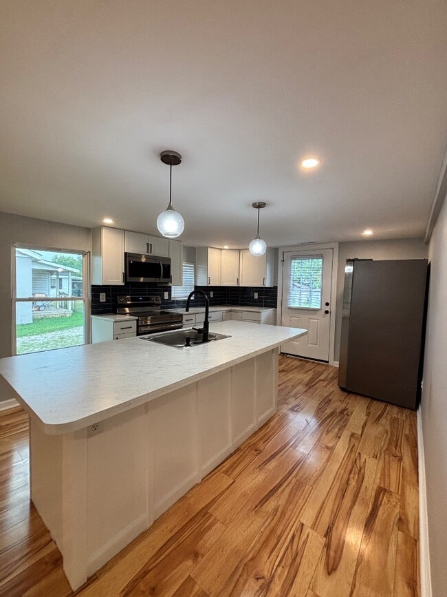 Building Photo - 1104 Stantonsburg Cir SE
