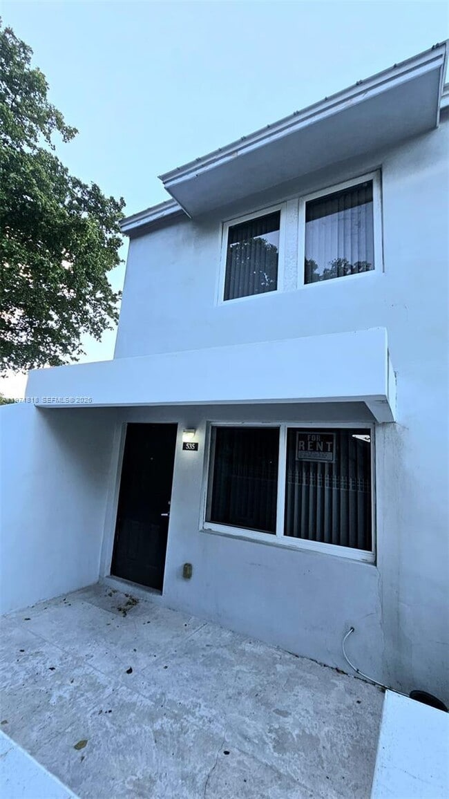 Building Photo - 535 NW 19th St