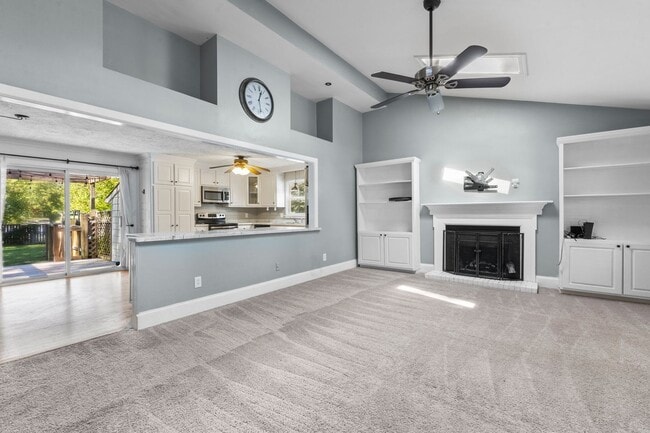 Building Photo - Gorgeous 3 Bedroom Ranch in North Raleigh, updated, pet friendly, fenced-in yard!