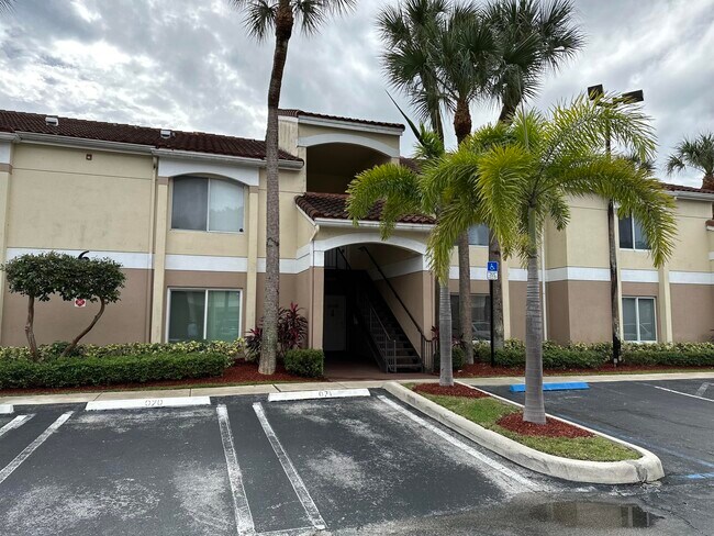 Building Photo - 815 Boynton Beach Blvd