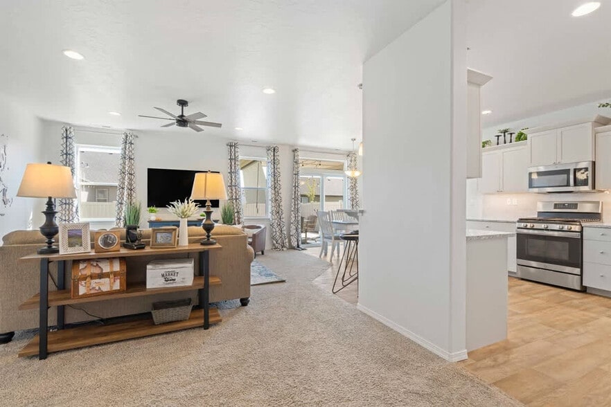 Building Photo - 3806 Winged Dove St