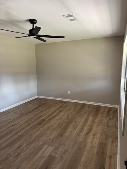 Living Room by Front door - 646 Clearview St
