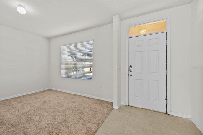Building Photo - 817 Sheen Cir